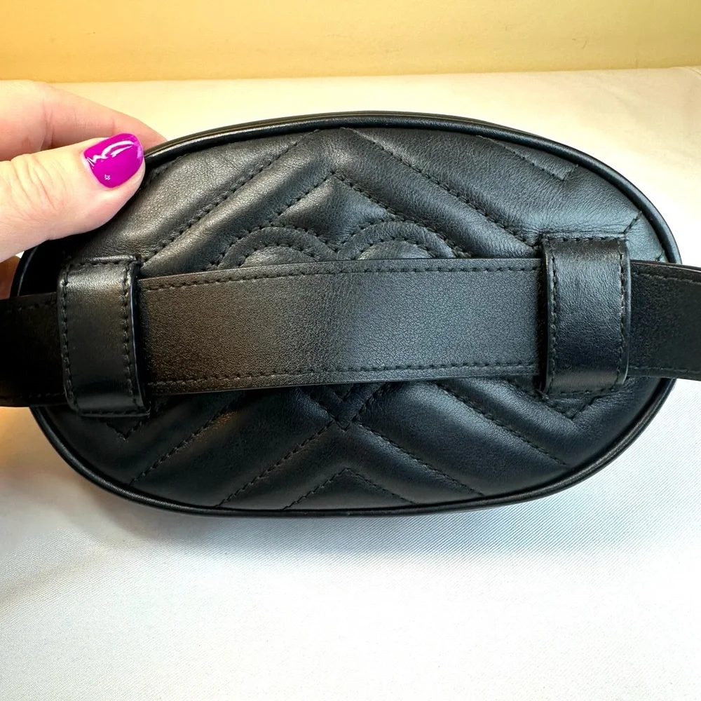 EUC! Gucci Black Quilted Leather GG Marmont Belt Bag with Gold Hardware - Picture 6 of 16